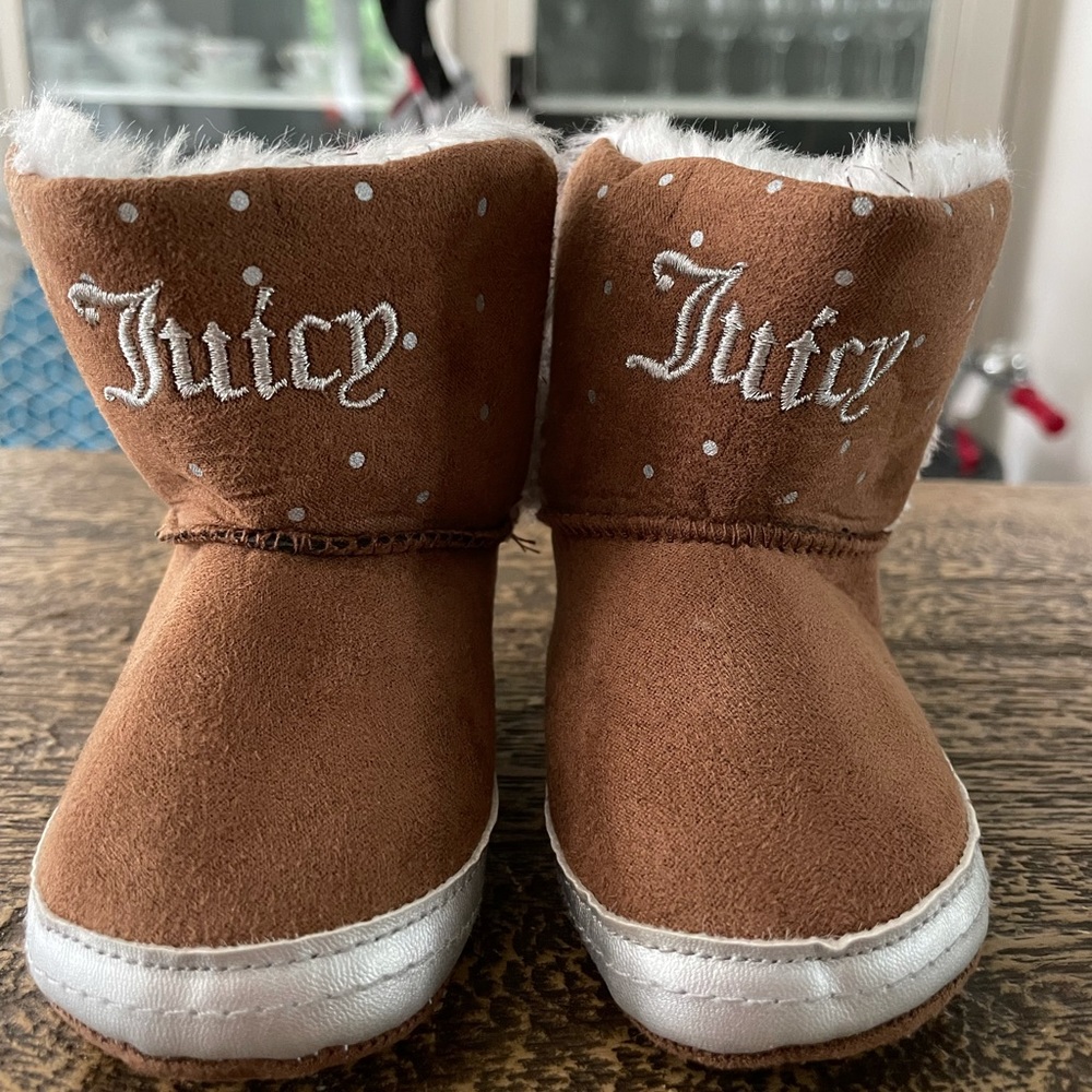 Juicy Couture baby booties